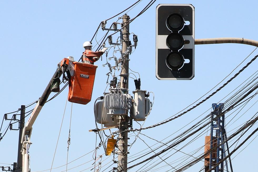 STF considera taxas de fiscalização de poste em vias públicas inconstitucional