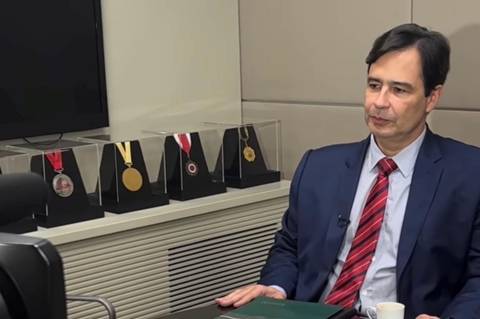 Flávio Bernardes concede entrevista à Record TV sobre o Plano de Recuperação Fiscal do Estado de Minas Gerais